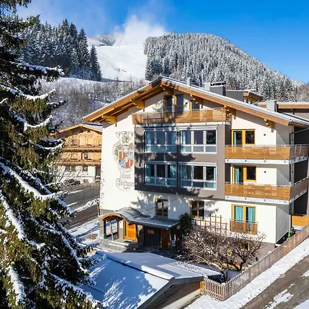 Apartment Fürstauer, Jokercard Included Saalbach-Hinterglemm